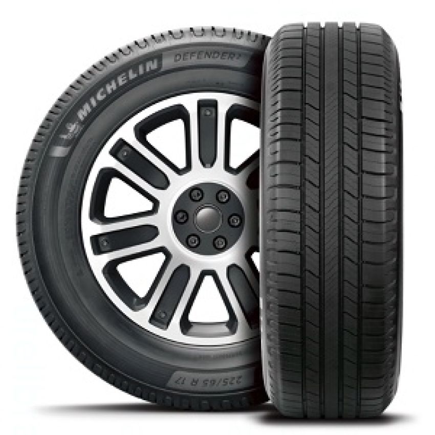 MICHELIN Defender 2 235/55R17 All-Season
