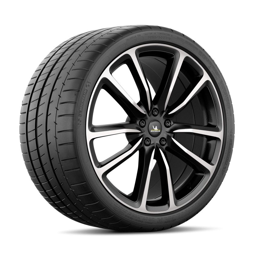 MICHELIN Pilot Super Sport 245/35R19 Summer
