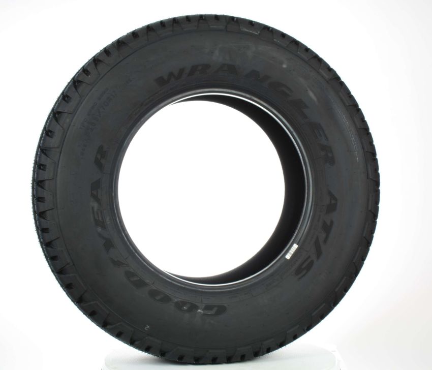 GOODYEAR Wrangler AT/S 275/65R18 All-Season