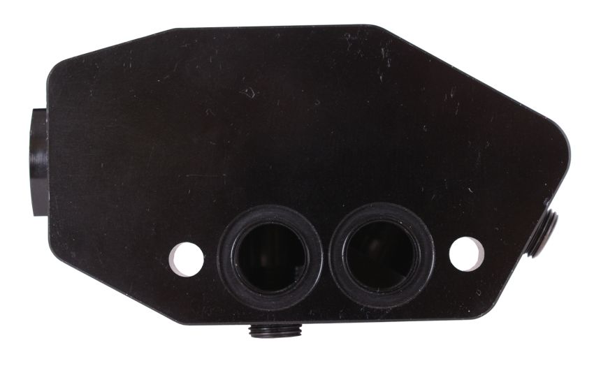 Derale 35621 Thermostatically Controlled LS Engine Oil Cooler Bypass Adapter Kit