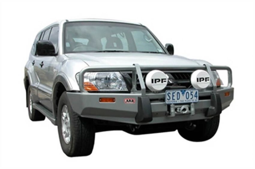 ARB 3434100 03-06 Mitsubishi Pajero NP Combar Grille Bar 8-9.5