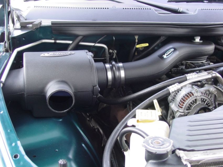 Volant 16959 Oiled Filter Closed Box Air Intake