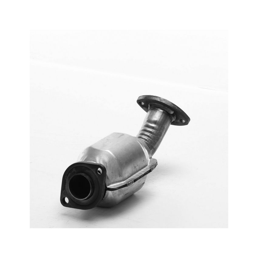 Eastern Catalytic 40470 Federal / EPA Direct-Fit Converter Assembly