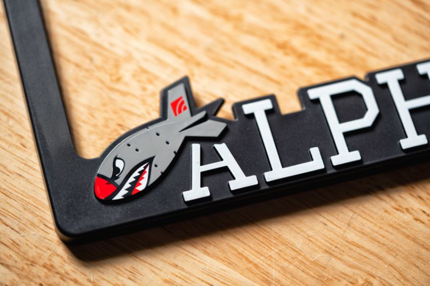 AMS AMS.00.16.0002-1 Performance  / Alpha Army License Plate Frame