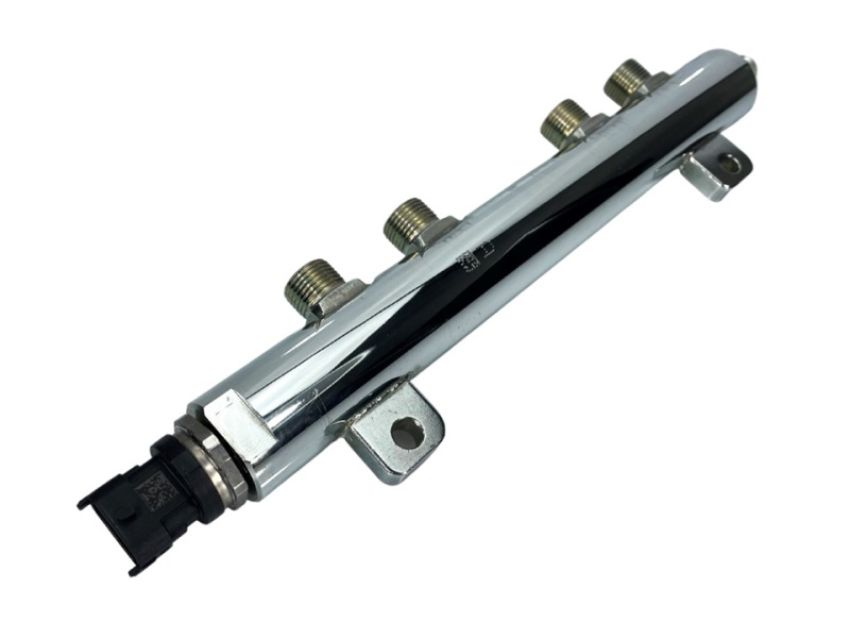 Exergy E06 10251 04.5-05 Chevrolet Duramax 6.6L LLY New Stock Replacement Right Hand Fuel Rail