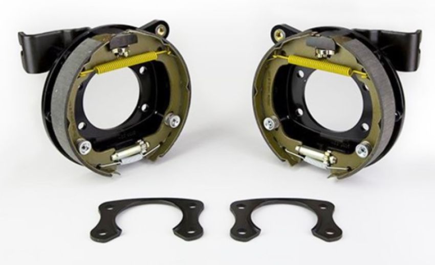 Wilwood 249-7112/13 Brackets (2) - Disc/Drum Small Ford 2.66in Offset 1pc vented