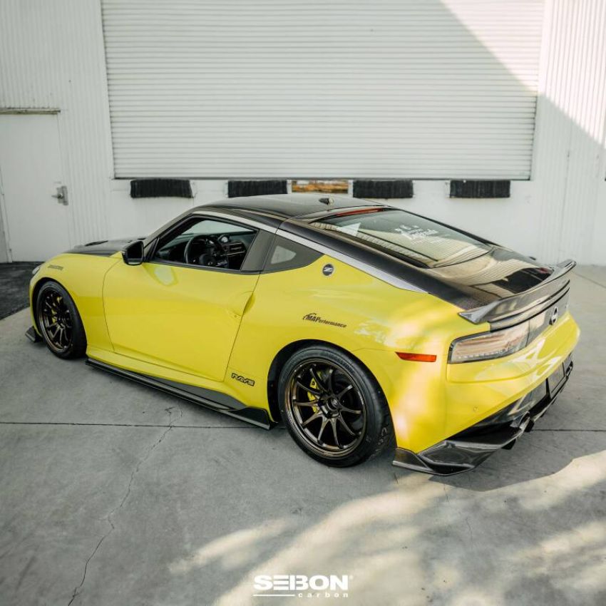 Seibon CR22NSZ-DRY 2023 Nissan Z Dry Carbon Fiber Roof