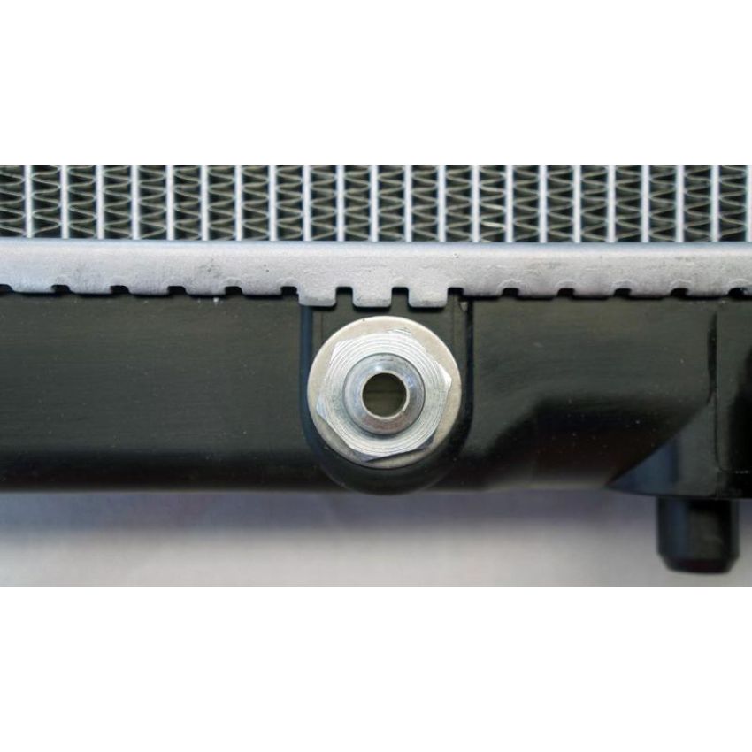 Reach International 41-13116 Radiator