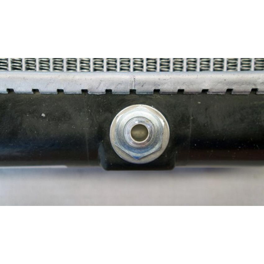 Reach International 41-13155 Radiator