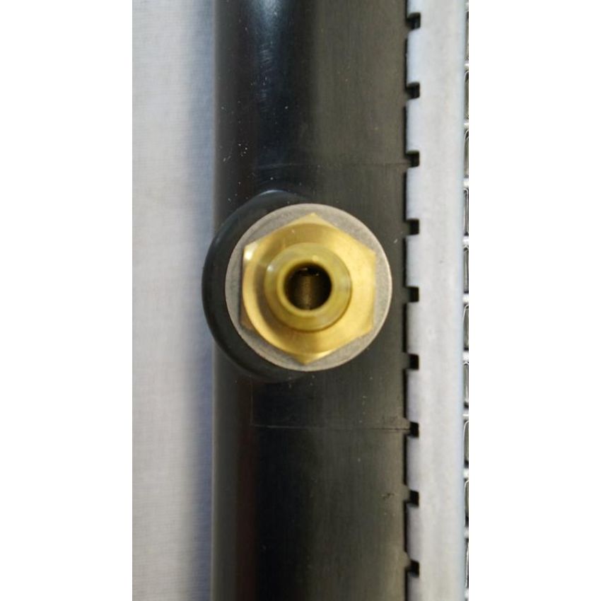 Reach International 41-1317 Radiator