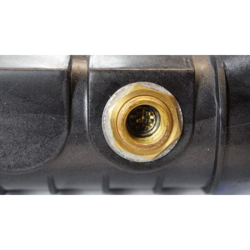 Reach International 41-1458 Radiator