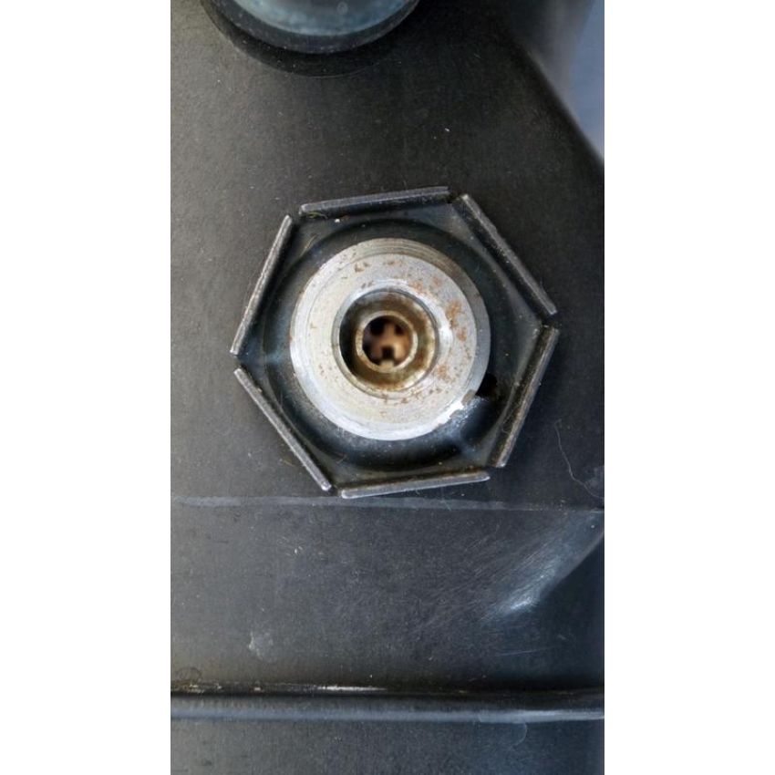 Reach International 41-1529 Radiator