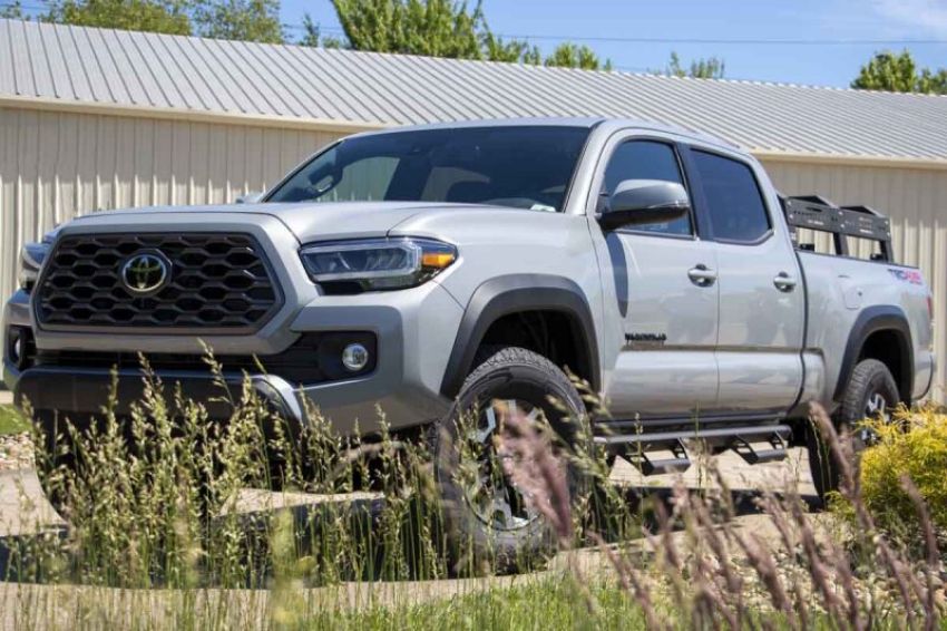 Fishbone Offroad FB21244 2016+ Toyota Tacoma Short 61In Tackle Rack