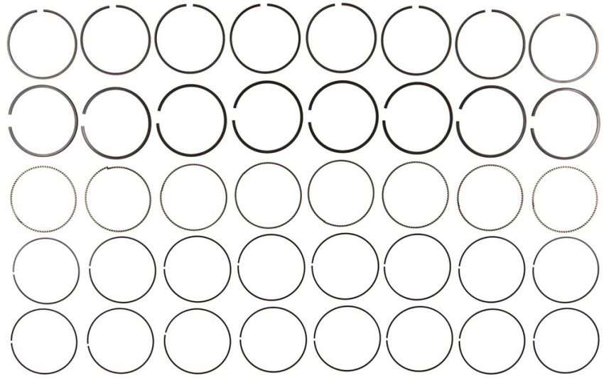 MAHLE 42047CP.030 Engine Piston Ring Set
