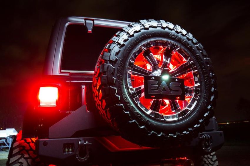 Oracle Lighting 4211-003 ORACLE Lighting LED Illuminated Wheel Ring 3rd Brake Light