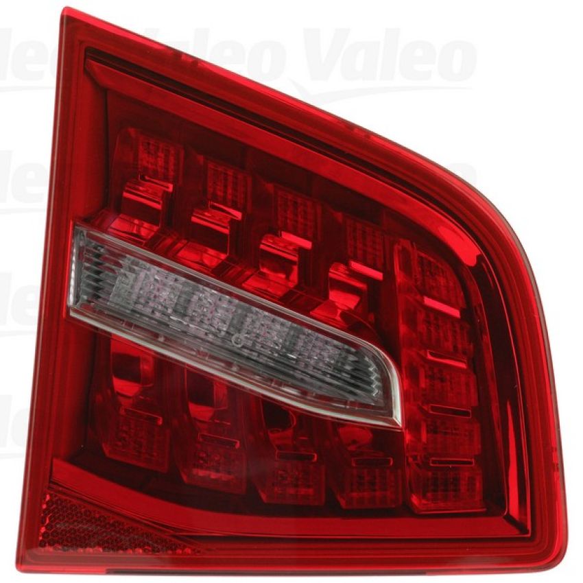 Valeo 43844 2009-2011 Audi A6/A6 Quattro Sedan Reversing Lamp LED L