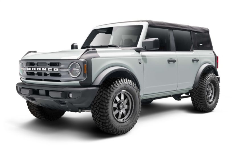 21-   Ford Bronco Trail Armor Front Corner