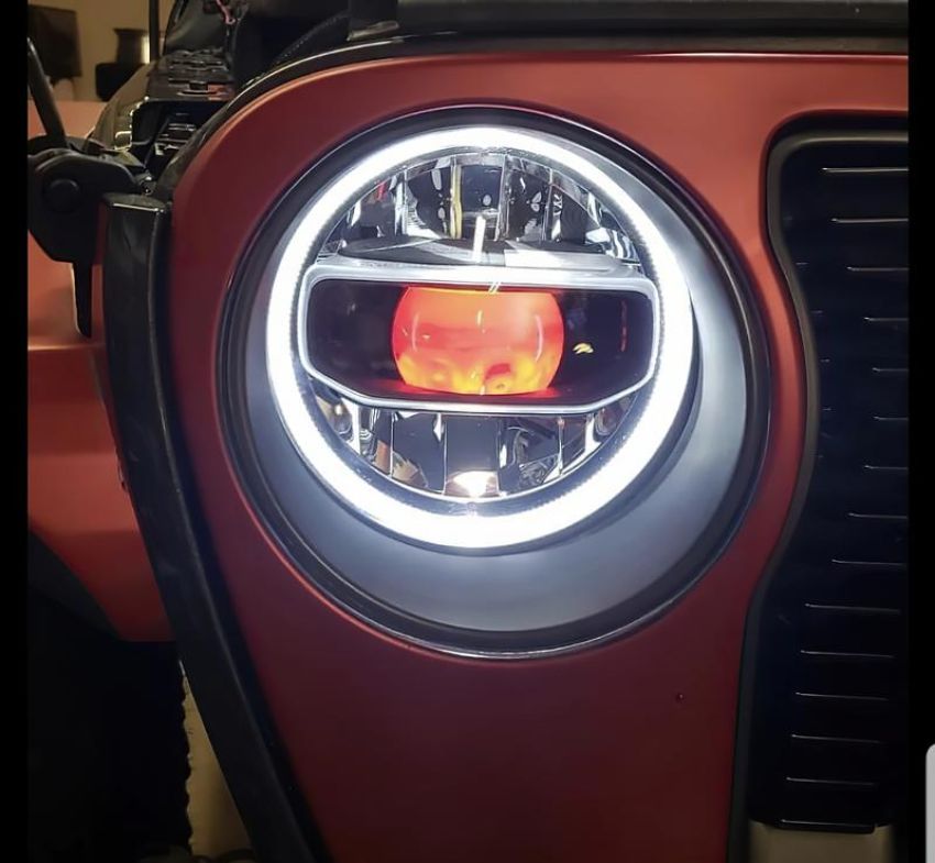 Oracle Lighting 4511-334 Jeep Wrangler JL / Gladiator JT ColorSHIFT(r) Projector Illumination Kit