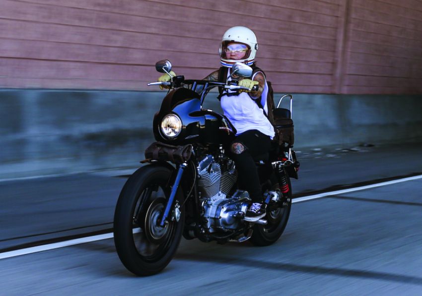 Burly Brand B10-1000 Cafe Sport Fairing