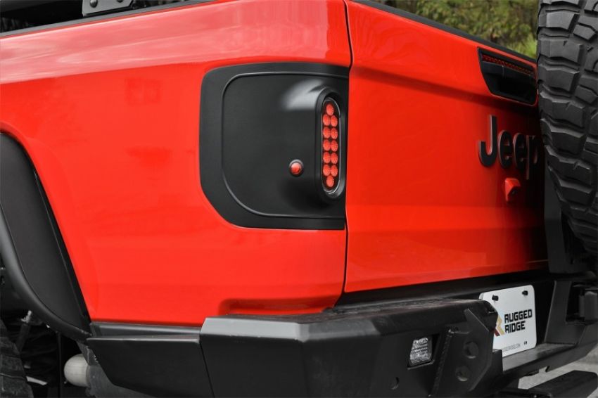 20-   Jeep Gladiator Flush Mount Tailights