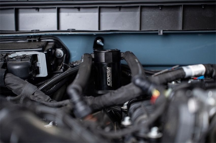 Corsa Performance CC0012 CORSA Performance 3 oz. aluminum oil catch can with mounting bracket