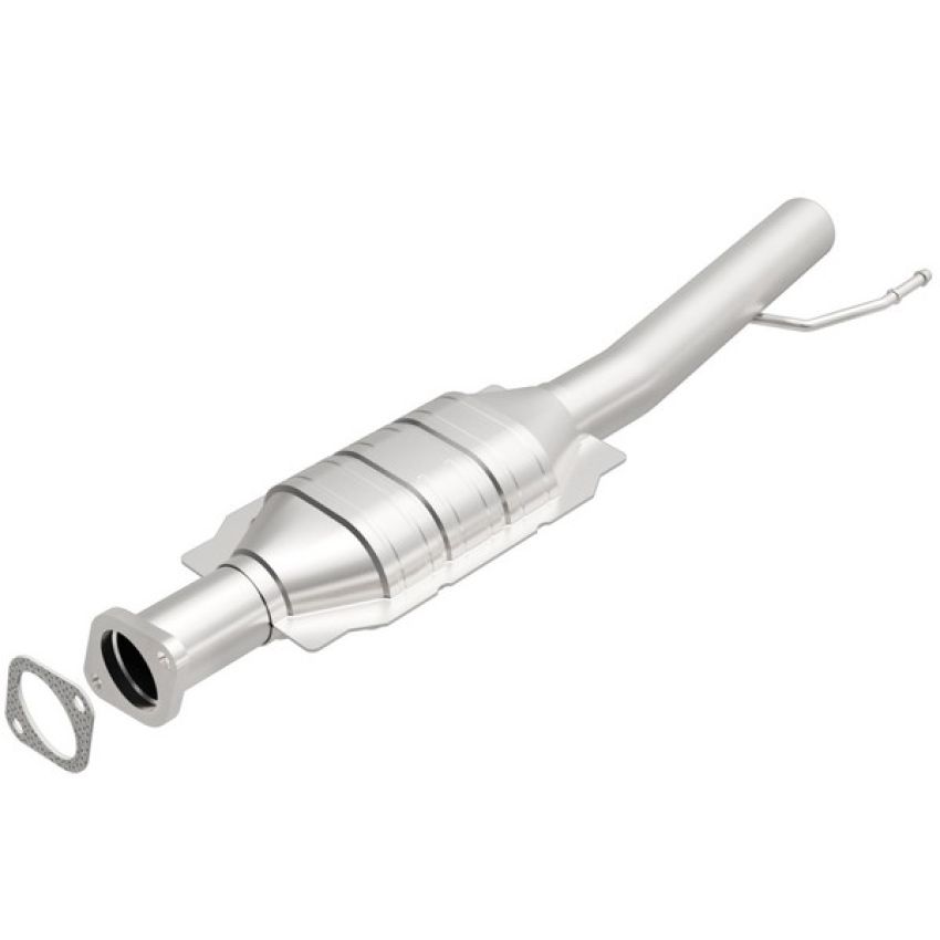 MagnaFlow Exhaust Products 49662 OEM Grade Direct-Fit Catalytic Converter