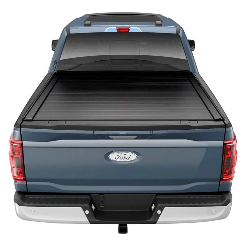 Retrax T-80384 17-18 Super Duty F-250-450 Long Bed PRO XR