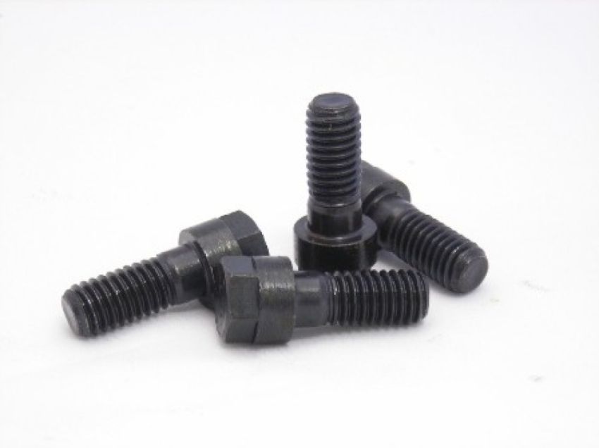 McLeod Racing 1507 McLeod Bolt Pak P/P 8mm X 1.50mm X 20mm Mustang 1980-95 (6 Per Box)