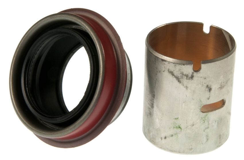 NATIONAL BEARINGS 5203 Auto Trans Ext. Housing Seal Kt