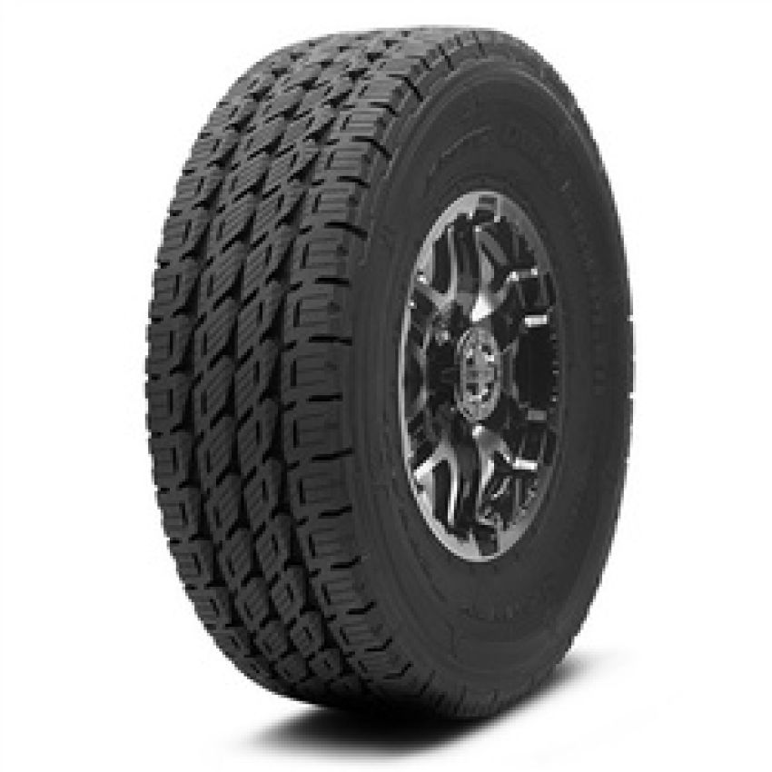 NITTO Dura Grappler 275/70R18
