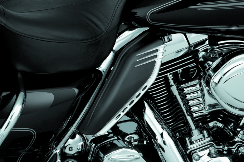 Kuryakyn 8674 Mid Frame Air Deflector Accent For H-D 58002-09
