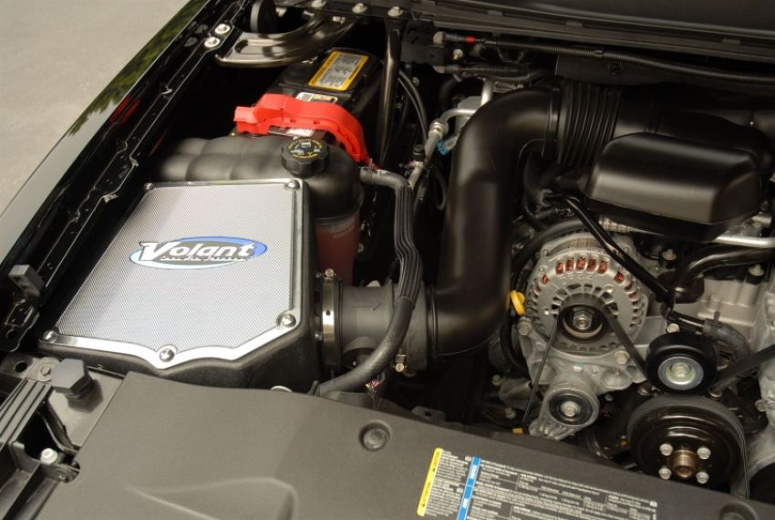 Volant 152436 Volant air intake systems utilize a high-velocity venturi filter adapter which provides a smooth transition through the MAF sensor into the intake tube for a much needed airflow improvement over the factory rubber tubing and resonator box.
