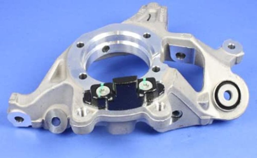 Mopar 68089313AD KNUCKLE, Rear