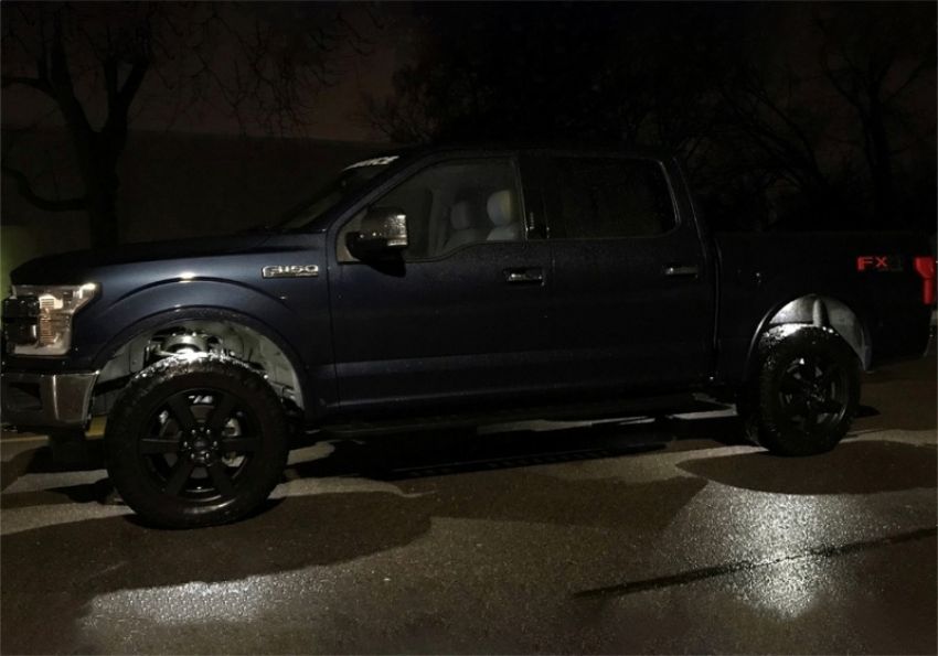 Ford Racing M-15200-RUN Rigid Off-Road Under Body/Rock Light Kit-White