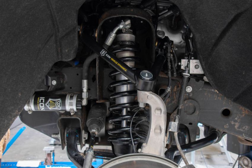 ICON 71656 2019+ GM 1500 Ext Travel 2.5 Series Shocks VS RR Coilover Kit
