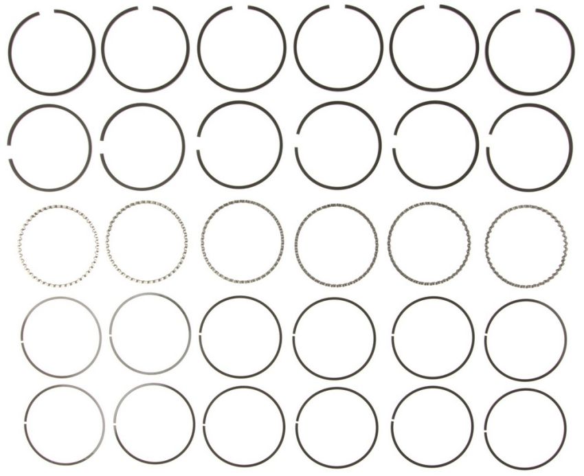 MAHLE 51104CP.030 Engine Piston Ring Set