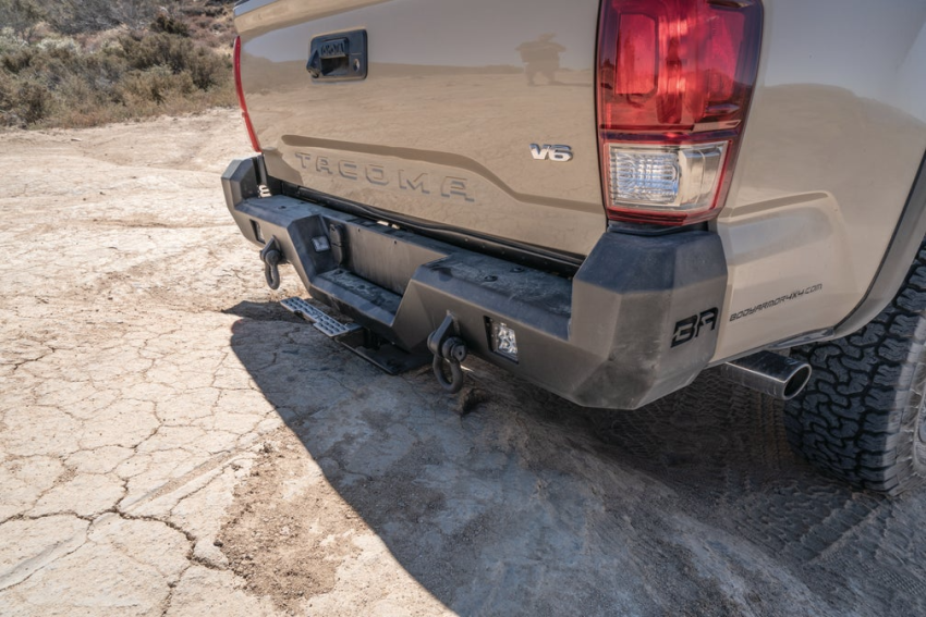 Body Armor 4x4 5136 Backbone Hitch Skid