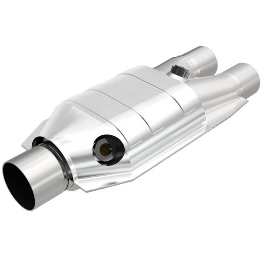MagnaFlow Exhaust Products 51667 OEM Grade Universal Catalytic Converter - 2.50in.