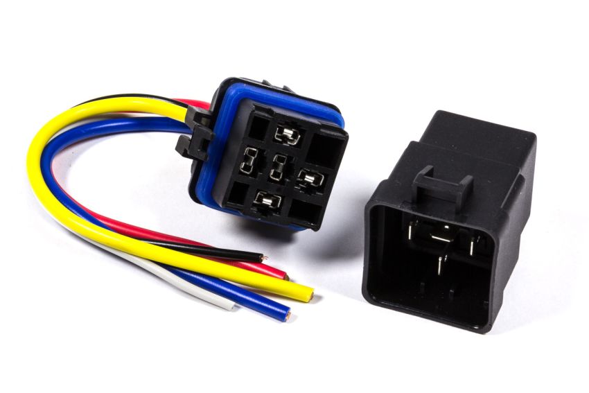 ALLSTAR PERFORMANCE ALL76188 Weatherproof Relay with Harness 30amp