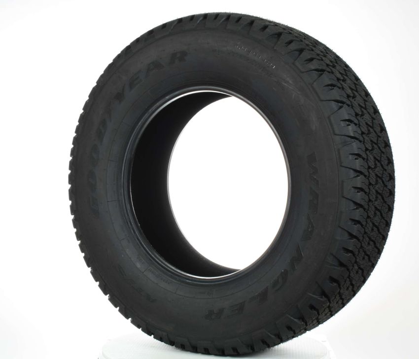 GOODYEAR Wrangler AT/S 275/65R18 All-Season
