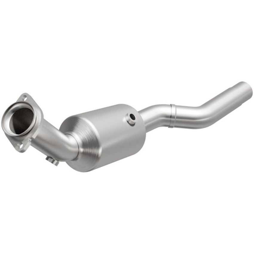 MagnaFlow Exhaust Products 5561948 California Direct-Fit Catalytic Converter