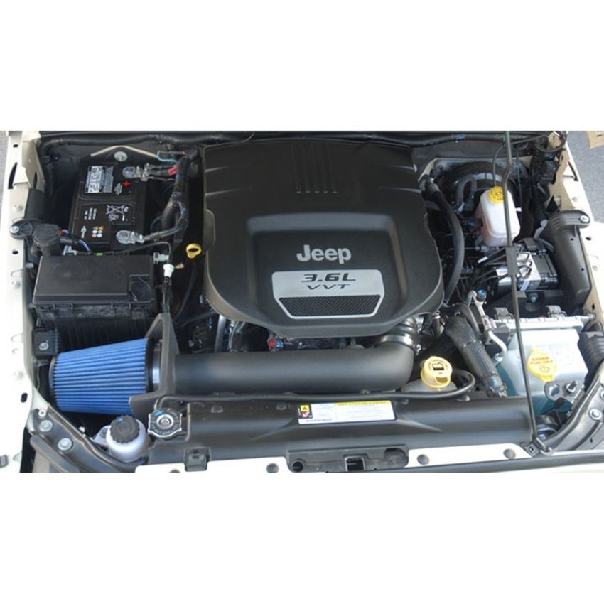 Volant 57636 Volant air intake systems utilize a high-velocity venturi filter adapter which provides a smooth transition through the MAF sensor into the intake tube for a much needed airflow improvement over the factory rubber tubing and resonator box.