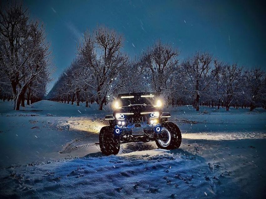 Oracle Lighting 5835-335 VECTOR Grille Surface Mount LED Halo Kit for Jeep JK/JL/JT - ColorSHIFT w/BC2