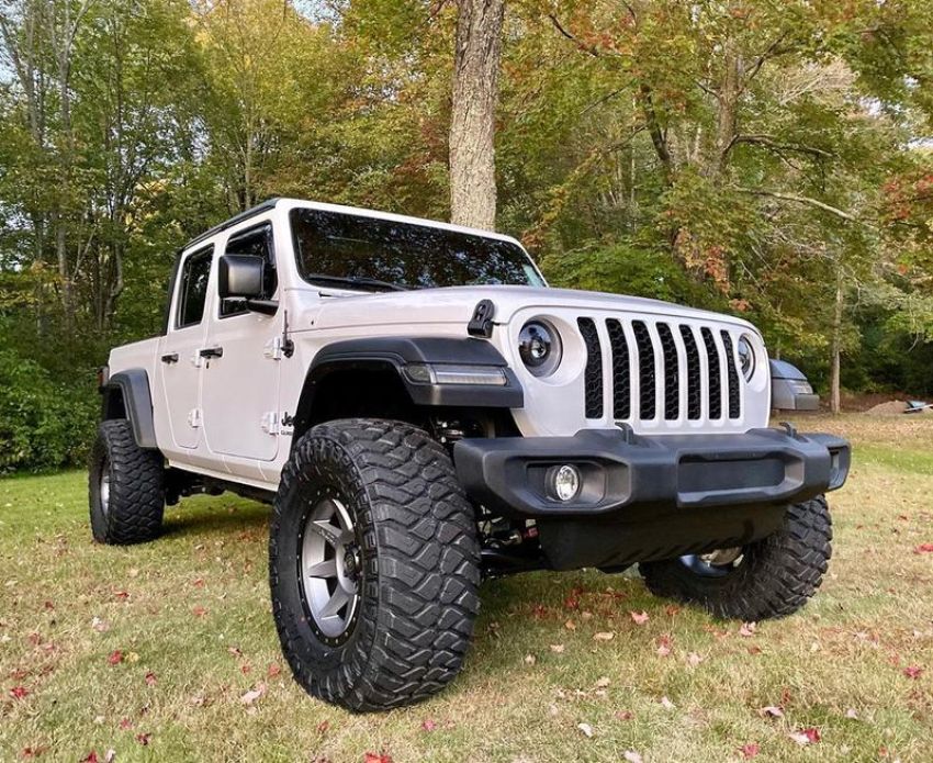 Oracle Lighting 5839-023 Oculus Switchback Bi-LED Projector Headlights -Jeep Wrangler JL/Gladiator JT