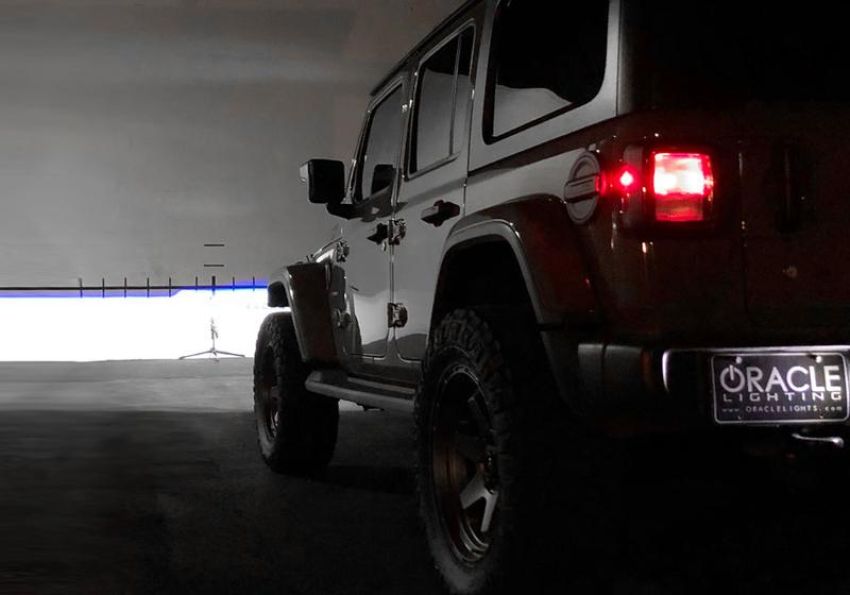 Oracle Lighting 5839-335 Oculus ColorSHIFT Bi-LED Projector Headlights -Jeep Wrangler JL / Gladiator JT