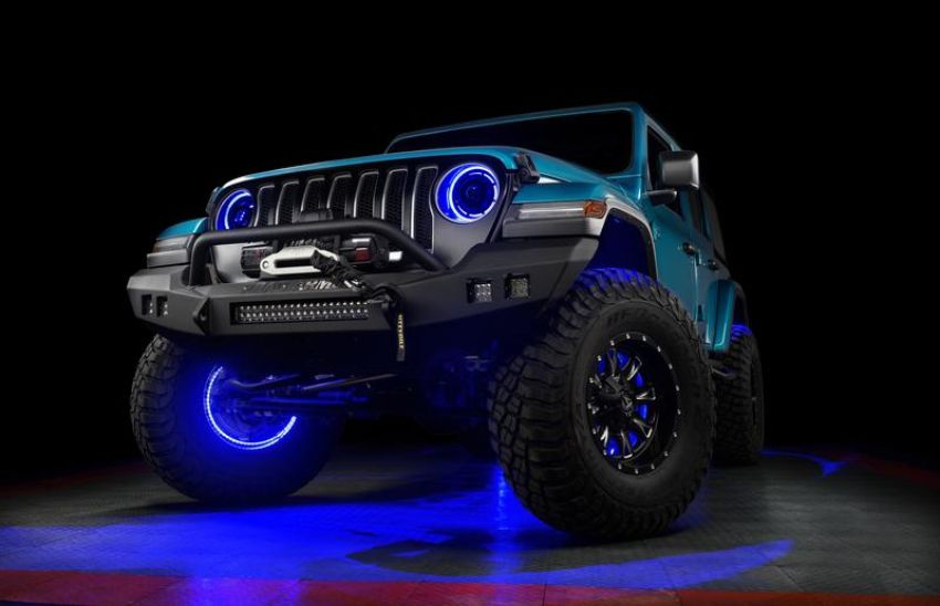 Oracle Lighting 5839-335 Oculus ColorSHIFT Bi-LED Projector Headlights -Jeep Wrangler JL / Gladiator JT