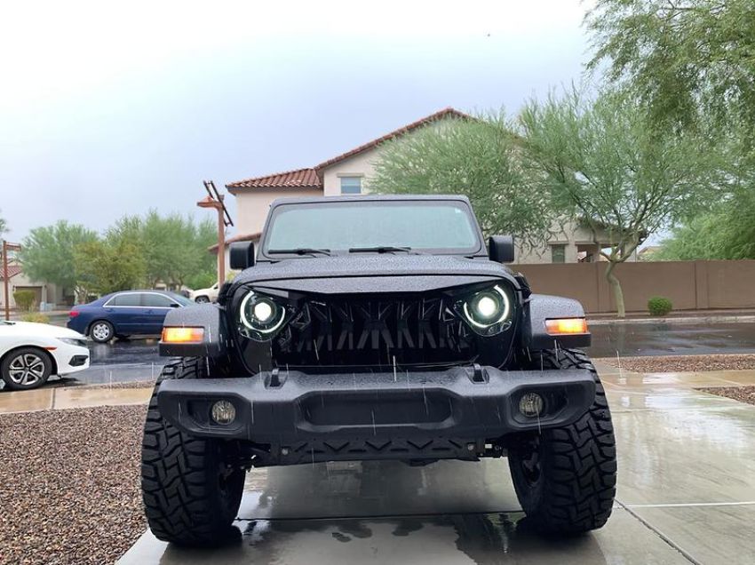 Oracle Lighting 5839-504 Oculus Bi-LED Projector Headlights for Jeep Wrangler JL / Gladiator JT
