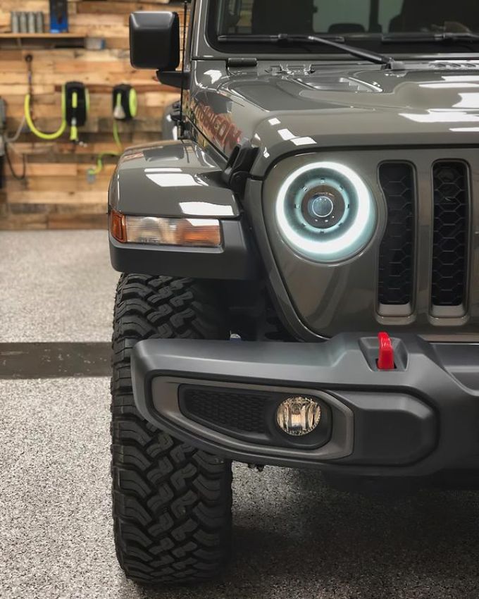 Oracle Lighting 5839-504 Oculus Bi-LED Projector Headlights for Jeep Wrangler JL / Gladiator JT