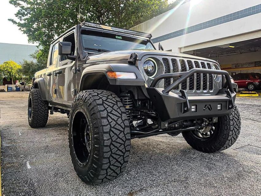 Oracle Lighting 5839-504 Oculus Bi-LED Projector Headlights for Jeep Wrangler JL / Gladiator JT