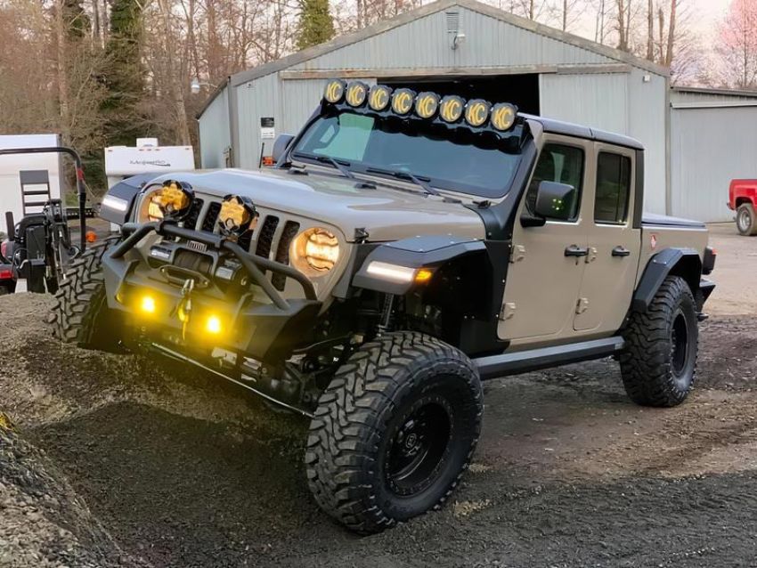 Oracle Lighting 5853-504 ORACLE Lighting Jeep Wrangler JL/Gladiator JT Smoked Lens LED Front Sidemarkers